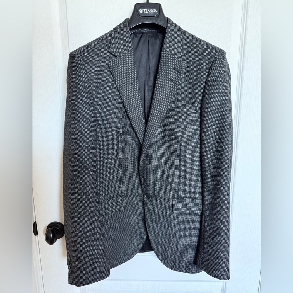 Tiger of Sweden Charcoal Blazer 38R Excellent Condition